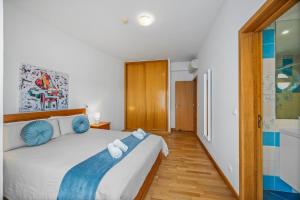 Gorgeous Oceanview Apartment, Albufeira Marina