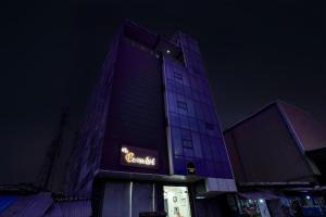 Townhouse OAK Culture Hotel & restaurant