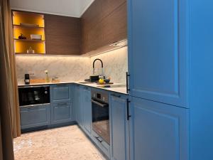 Brand New 1 BDR Luxury Apartment in Top Centre
