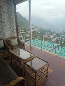 Kedar Kantha Resort
