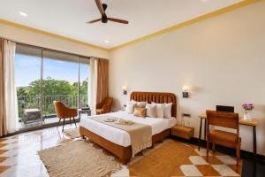 Villa Miran Pet-friendly Boutique room in a retreat with Infinity looking Pool, Activity room, Lawn, Garden