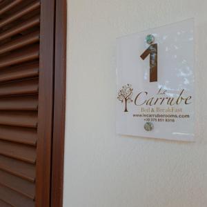 Le Carrube Rooms