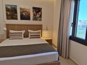 Port 7 Suites