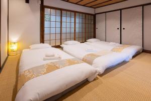 Osaka Whole House, 6m to Dobutsuen-mae, Tsutenkaku