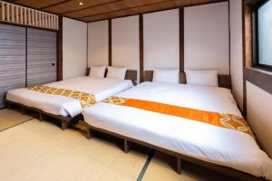 Osaka Whole House, 6m to Dobutsuen-mae, Tsutenkaku