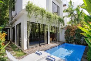 Villa Mochi Quiet 2BR Pool Villa, 10 Min to Beach by BaliSuperHost