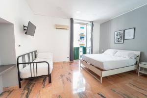 A Due Passi da Spaccanapoli by Wonderful Italy