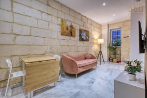 Stylish 1BR home in Sliema, with private terrace