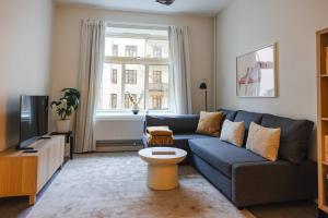 Super Central King bed Spacious & Calm WiFi