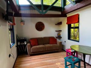 0Bama - Unique Upcycled Tiny House