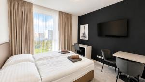 1 room Apartment with AC, Vienna Gate 1
