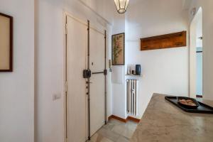 GuestHost - Porta Latina Cozy Apartment