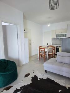 Sea View Apartment, Ionian Coast, Vlore