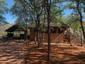 Dongola Ranch