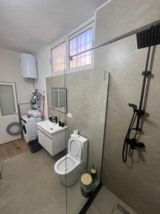 Cozy Renovated Studio - 10 min to City Center