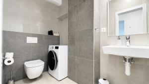 1 room Apartment with AC, Vienna Gate 2
