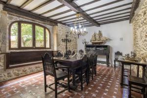 La Casona De Cabanzón