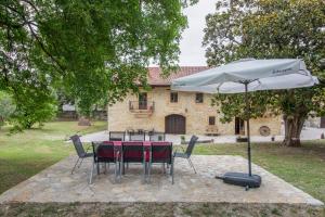 La Casona De Cabanzón