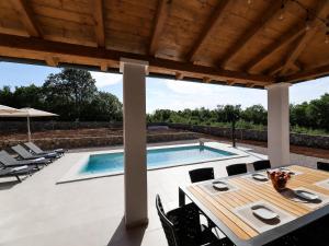 Villa Aury