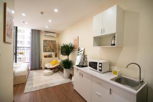 MASTERI WEST HEIGHTS - Kindhouse Suites