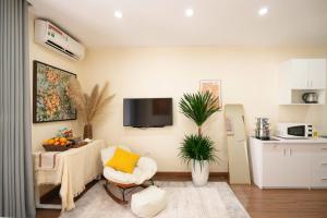MASTERI WEST HEIGHTS - Kindhouse Suites