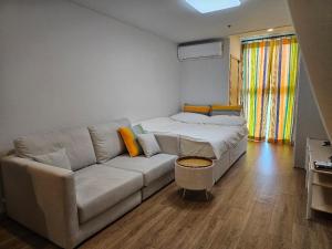 Hongdae Penthouse2