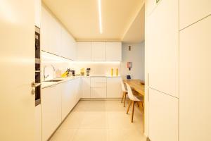 Bayline Boho 1BR Apt Beach, Spa, Pool & Parking