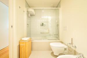 Bayline Boho 1BR Apt Beach, Spa, Pool & Parking