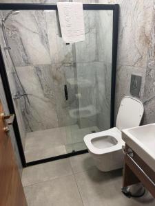 Roser Hotel