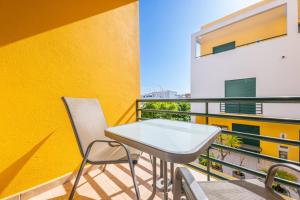 Modern and charming 1-bedroom apartment in Santa Luzia
