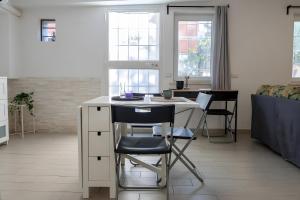 Aroma Holiday Home