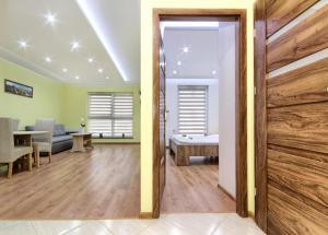 Apartament Santa Barbara by TriApart
