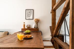 Lovely 2 Bed Apt in the Heart of Lisbon with AC by Lisbeyond