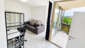 2 room Apartment with AC, Vienna Gate 4