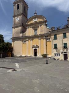 Il carruggio di Vezzano