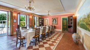 TENUTA ASTOLFI 12&3, Emma Villas