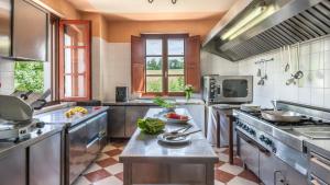 TENUTA ASTOLFI 12&3, Emma Villas