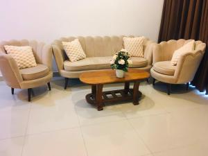 Negombo Lax Santorini Apartment 1A