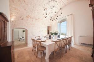 TD Tenuta Donna Madia Sea View Pool Over Vineyard