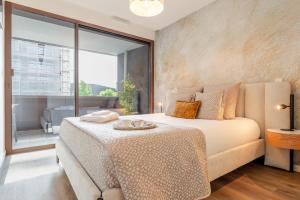 Luxury Living with Rooftop Pool and Garage by HostWise