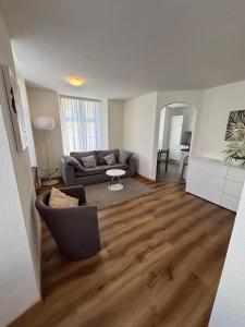 Haus zur Eiche Private 3,5 Zimmerwohnung bis zu 8 Gäste
