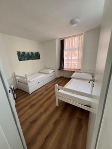 Haus zur Eiche Private 3,5 Zimmerwohnung bis zu 8 Gäste