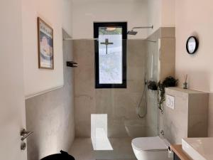Jedro i Sidro Luxury Seafront Apartment with Panoramic Sea View