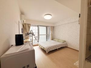 Shinjuku Center新宿中心! !Shinjuku Kabukicho! 3min walk! JR 新宿!地铁站步行3分 !新宿歌舞伎!阳光的超大阳台 俯瞰明大街街景!著名连锁大型公寓!一层24小时保安常驻605