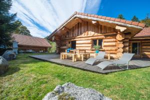 Appart'hotels Le Couaroge Chalets et Appartements : Chalet (4 Adultes)