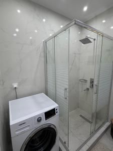 SantaCara City Apartment