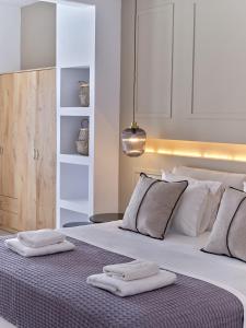 Sunset Rocks Residence