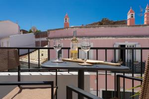 Old Town Lagos Apartment with Wonderful Balcony