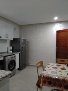 Appartement S2 idéalement situé à Khzema Ouest près de la zone touristique