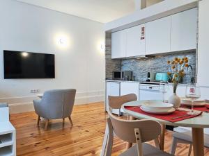 Bright and Cozy Loft in the City Center